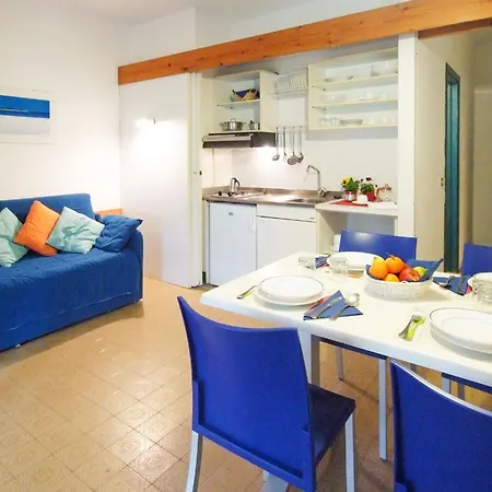 Apartman Golfo Della Lacona-3 By Interhome